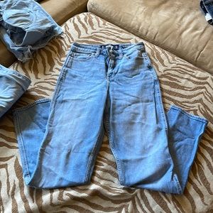 Hollister ultra high rise mom jeans